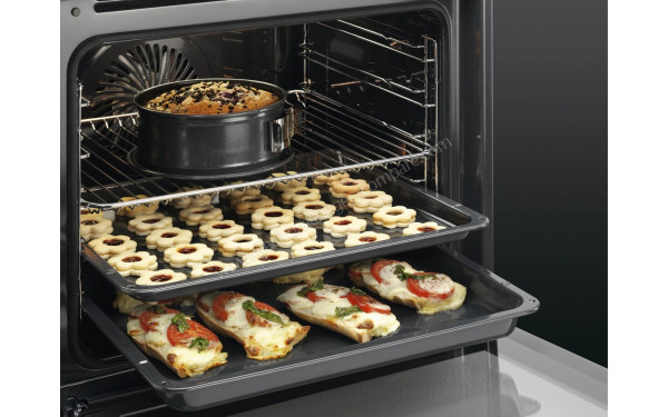 AEG BPE55526BM - Mise en situation