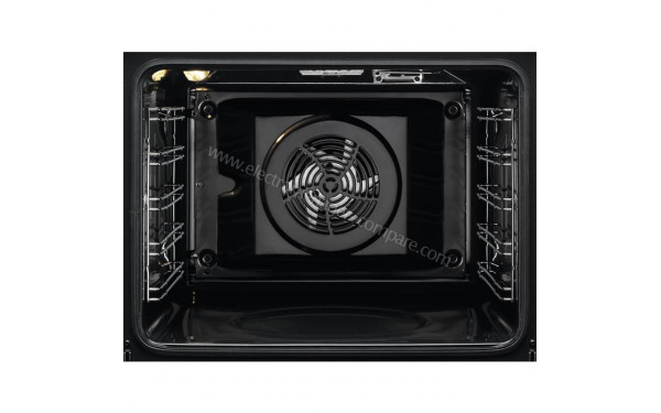 AEG BPS33102ZM - Vue de l'int&eacute;rieur