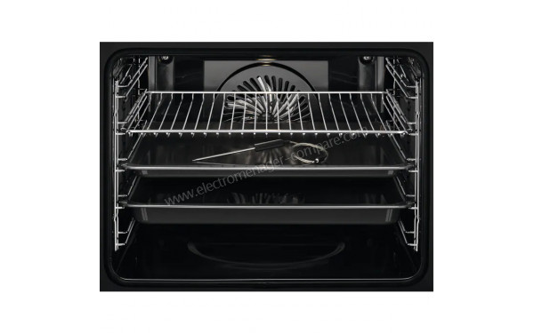 AEG BSE77228BM - Vue de l'int&eacute;rieur