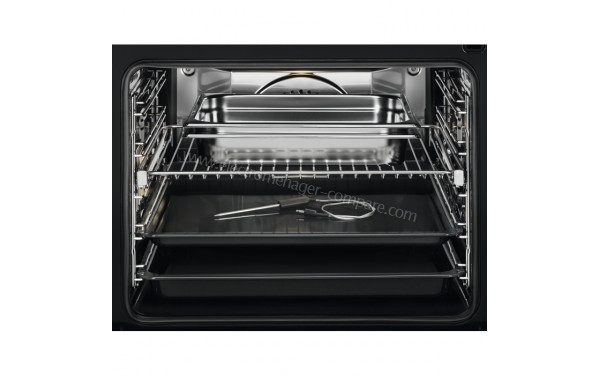 AEG BSE798380T - Vue de l'int&eacute;rieur