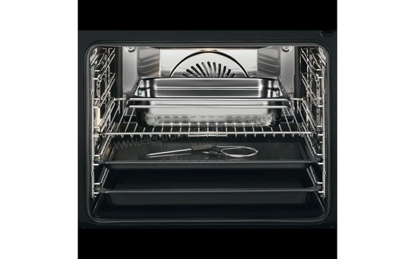 AEG BSE892230M - Vue de l'int&eacute;rieur
