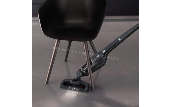 AEG CX7-2-30DB - Mise en situation