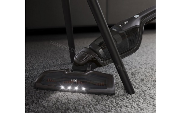 AEG CX7-2-30GM - Eclairage de la brosse