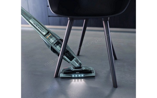 AEG CX8-60TM - T&ecirc;te d'aspiration articul&eacute;e