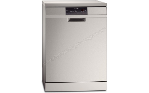 AEG F88742M0P - Vue 3/4 gauche