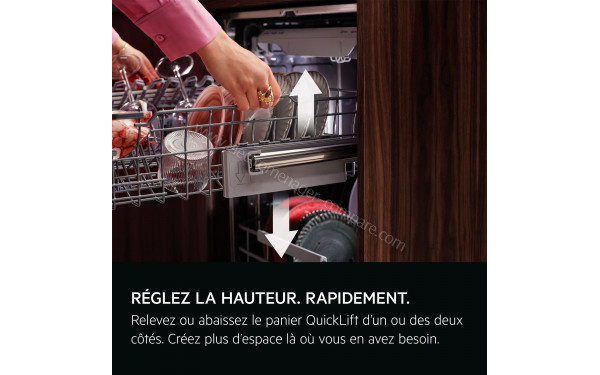 AEG FEE86717PM - Panier r&eacute;glable en hauteur