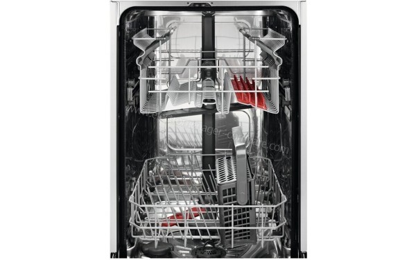 AEG FFB63400PW - Vue de l'int&eacute;rieur vide (cr&eacute;dit : Darty)
