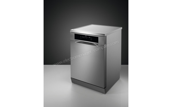 AEG FFB73747PM - Vue 3/4 droite