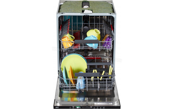 AEG FSE63657P - Vue de l'int&eacute;rieur