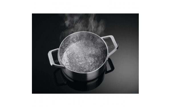 AEG HD634170NB Import EU - Mise en situation