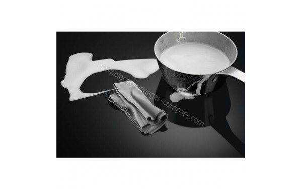 AEG IDE84243IB - Mise en situation