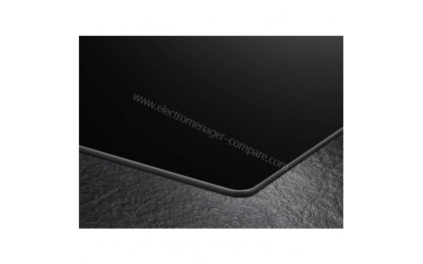 AEG IDE84243IB - Zoom sur les bordures