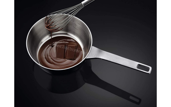 AEG IKB63301XB - Mise en situation