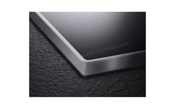 AEG IKB84431XB - Zoom sur les bordures