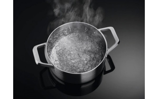 AEG IPE74571FB - Mise en situation