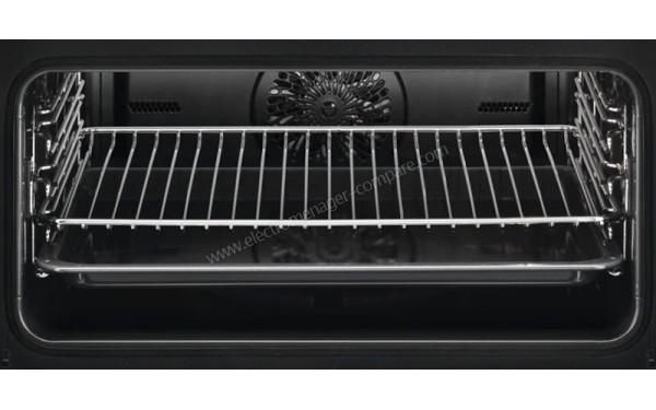 AEG KMK861000M - Vue de l'int&eacute;rieur