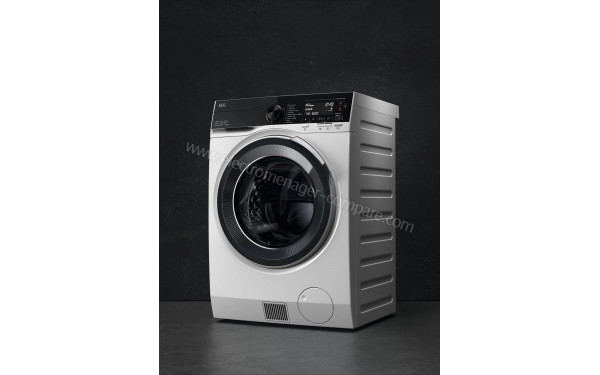 AEG LWR98C166X - Vue 3/4 droite