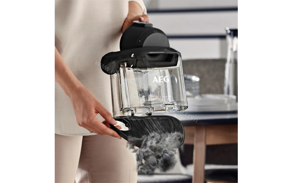 AEG LX7-2-EB-P - Syst&egrave;me Easy Empty