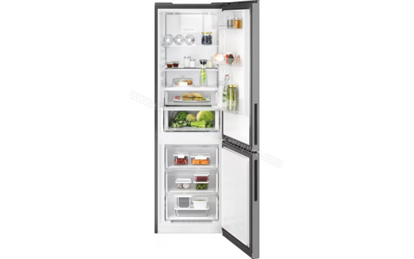 AEG ORC7P321CX - Vue de l'int&eacute;rieur