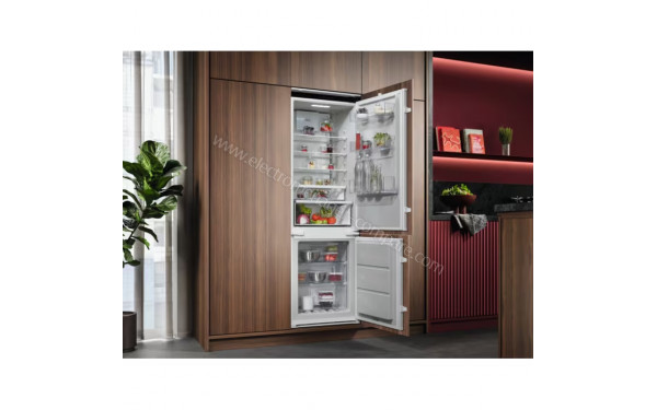 AEG OSC6M18FDS - Mise en situation