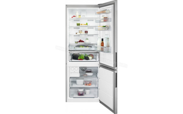 AEG RCB646E3MX - Vue de l'int&eacute;rieur