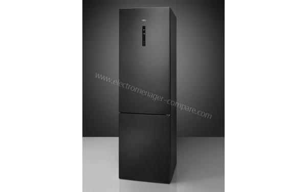 AEG RCB736D5MB - Vue 3/4 droite