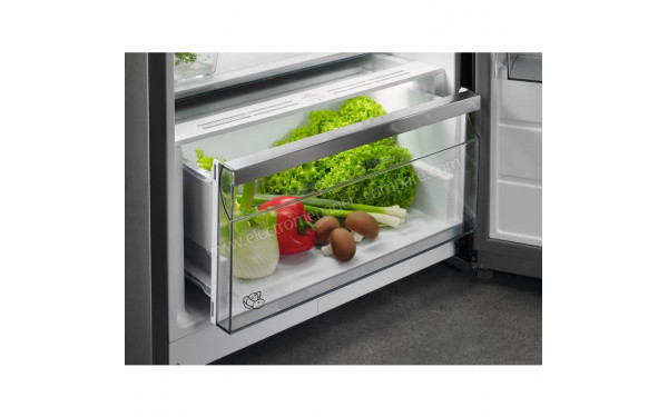 AEG RKB738E5MB - Bac fra&icirc;cheur