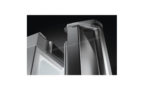 AEG RKB738E5MB - Zoom sur les bordures