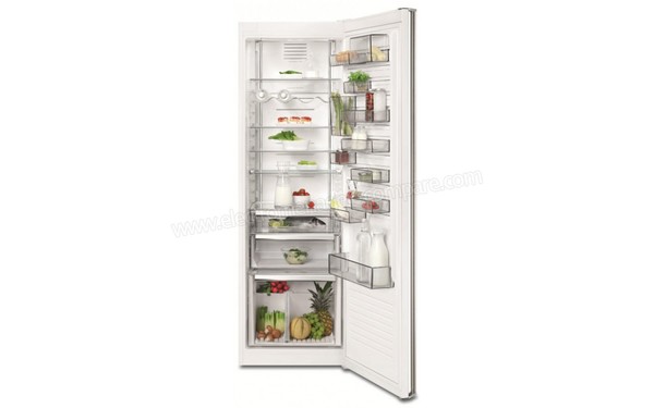 AEG RKE83924MW - Vue de l'int&eacute;rieur