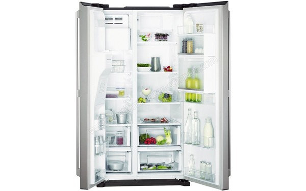 AEG S66090XNS1 - Vue de l'int&eacute;rieur