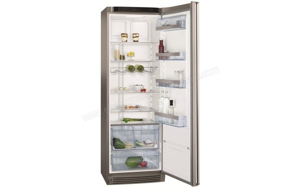 AEG S73800KMX1 - Vue de l'int&eacute;rieur