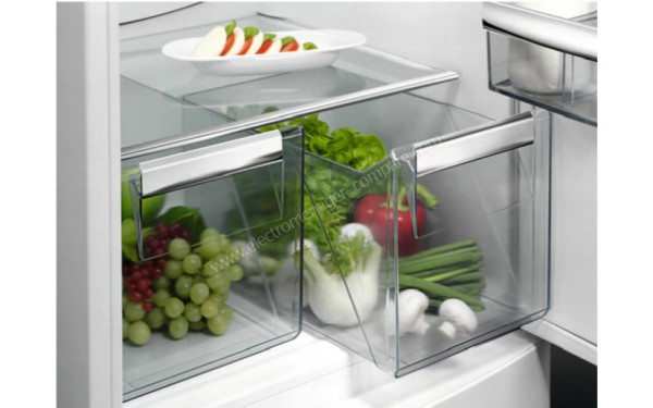 AEG SCE81824TS - Vue des bacs &agrave; l&eacute;gumes