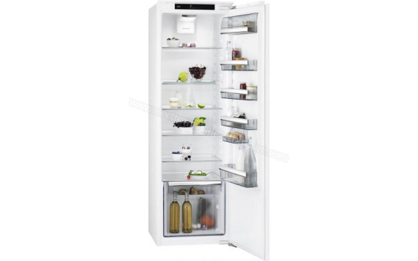 AEG SKE818E1DC - Vue de l'int&eacute;rieur