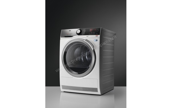 AEG T8DED813D - Vue 3/4 droite