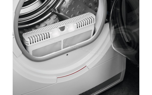 AEG T9DSR900B - Vue du filtre peluche