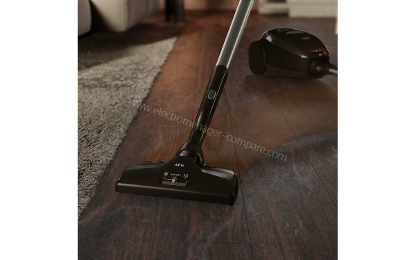 AEG VX82-1-OKO - Vue de la brosse principale