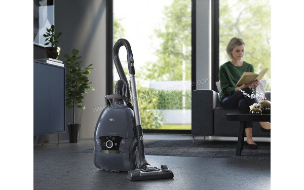 AEG VX9-4-4DB - Mise en situation