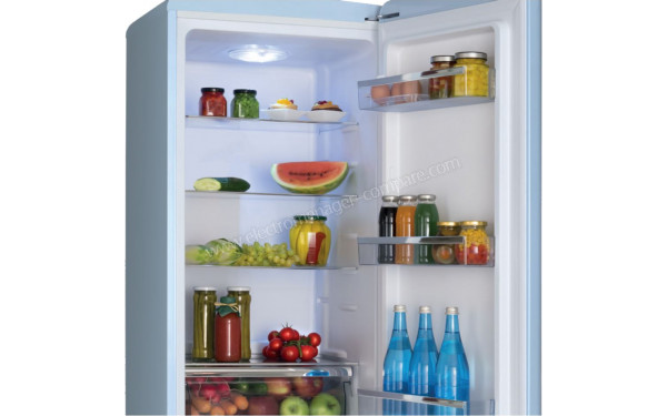 AMICA AR8242LB - Vue de l'int&eacute;rieur partie r&eacute;frig&eacute;rateur