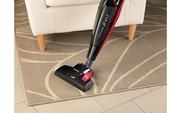 ARIETE Evo 2 in 1 2774 - Mode balai, utilis&eacute; sur tapis