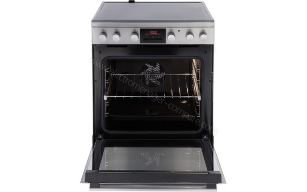 ARTHUR MARTIN AKC64500EX - Porte ouverte (cr&eacute;dit : Darty)