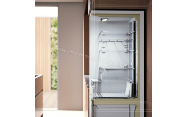 ASKO RFN232041W - Mise en situation