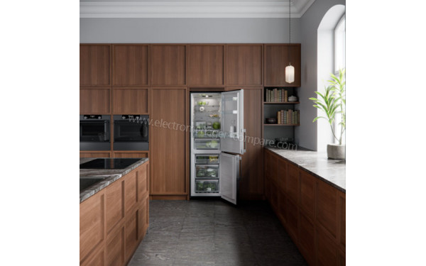 ASKO RFN23841B - Mise en situation