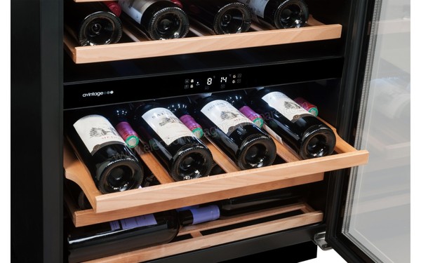 AVINTAGE AVU54SXDZA - Vue des clayettes