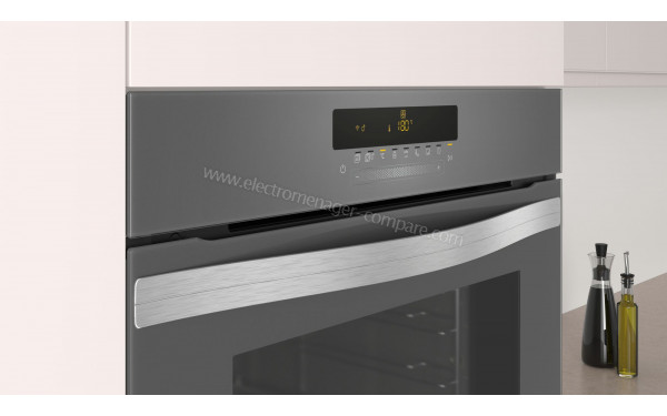 BALAY 3CB5878A6 - Vue de la poign&eacute;e et du bandeau de commandes