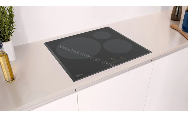 BALAY 3EB967LH - Appareil encastr&eacute; vue 3/4 gauche