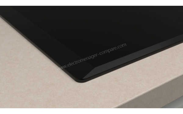 BALAY 3EB985LH - Zoom sur les bordures