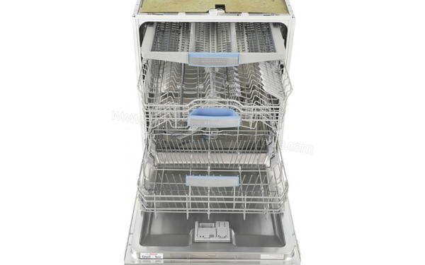 BOSCH SMI69U35EU - Vue de l'int&eacute;rieur (cr&eacute;dit : Darty)