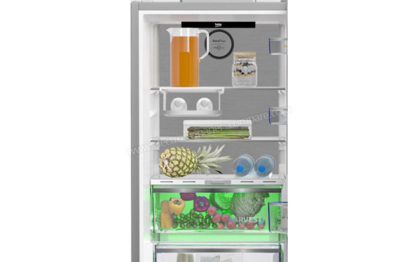BEKO B5RCNE366LXBW - Vue de l'int&eacute;rieur partie r&eacute;frig&eacute;rateur