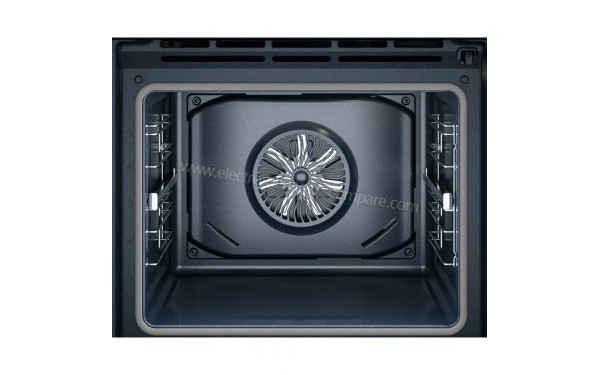 BEKO BBIMA13302BMPEC - Vue de l'int&eacute;rieur