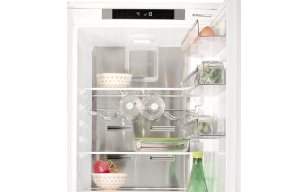 BEKO BCNA275E33SN - Vue de l'int&eacute;rieur partie r&eacute;frig&eacute;rateur